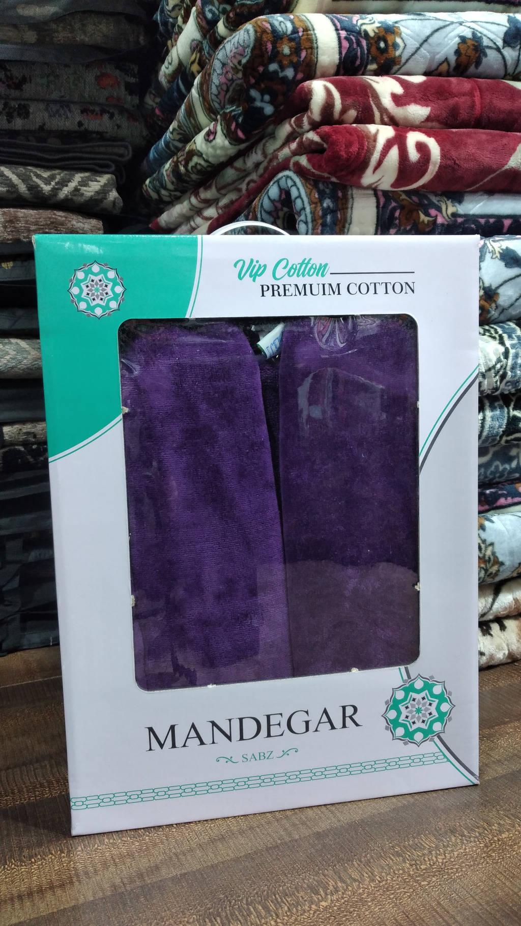 حوله تن پوش ماندگار سایز 135 ( XL ) بنتونی، نخ رومی - کالا قسط آرام